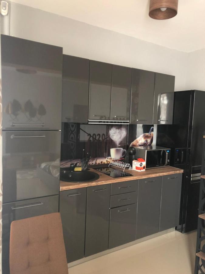 Апартаменты Beachside Studio Mamaia Nord Нэводари Экстерьер фото